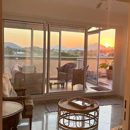 شقة Anatole Terrace, Wi-fi, Downtown, Ideal For 2 People