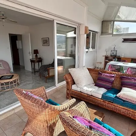 Anatole Terrace, Wi-fi, Downtown, Ideal For 2 People * Hyères