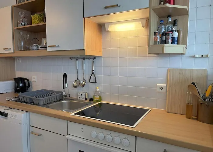 Anatole Terrace, Wi-fi, Downtown, Ideal For 2 People Hyères